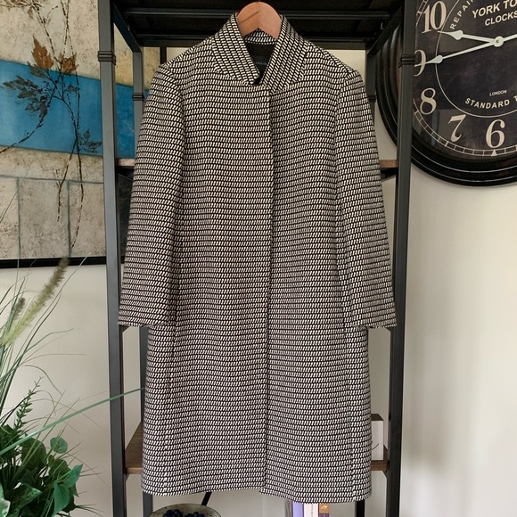Ann Taylor Plaid Coat - Picture 4 of 8